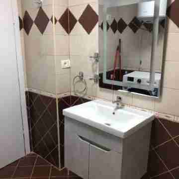 Tirent Apartment - Comfortable 1-Bedroom Stay in Fresku Others