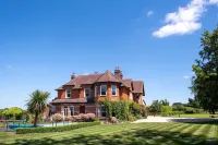 Dower House Hotel โรงแรมใน