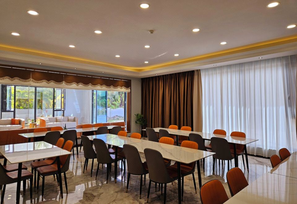 5. 더 워터프론트 ..