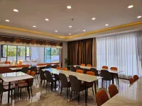 The Waterfront Oasis Hotels in 