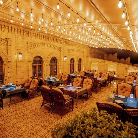 Silk Road Empire Hotel
