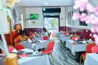 Constellation Hotel - breakfast