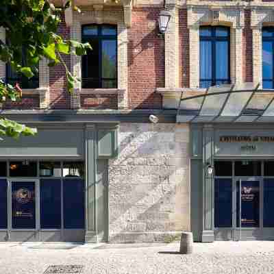 L'Invitation au Voyage · Hôtel à Honfleur en Normandie Hotel Exterior