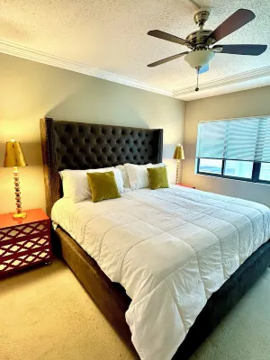 The Retreat- a perfect-sized  condo for your Bourbon Trail  adventure