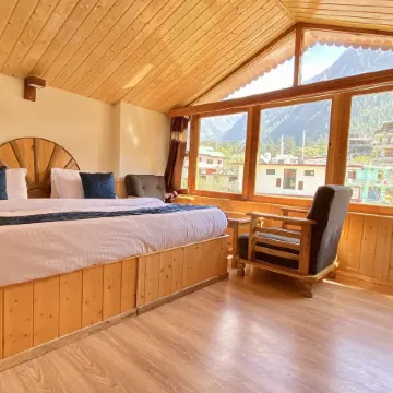 Hotel Purnima River View
