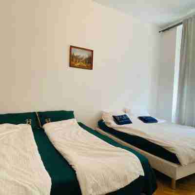 Hotel Apartment in Square Praha 2 Rooms