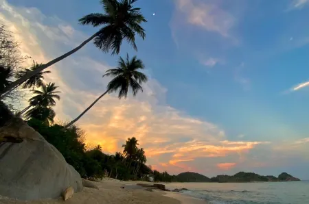 Redang Campstay A Frame Отели рядом с Фурудгоҳи рдонг