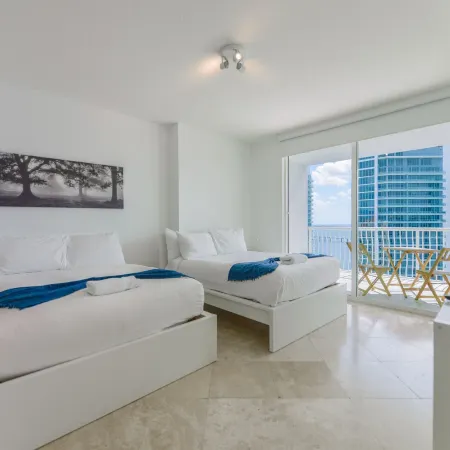 The Club at Brickell Bay