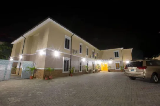 Ivana Residence Apartments and Suites