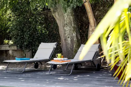 Une Odeur de Tilleul Отели в г. Монверден