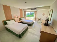 โรงแรมขนอมโกลเด้นบีช - บริการรถรับส่ง