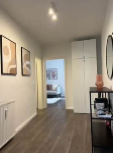 Neue, Stylische 2-zimmer Wohnung in der Innenstadt mit Balkon