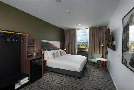 Tryp by Wyndham Pulteney Street Adelaide