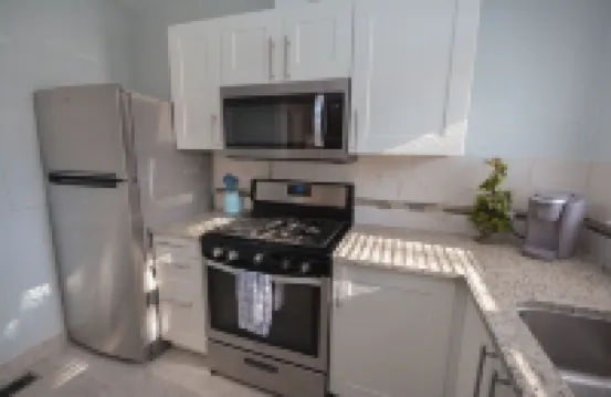 Lovely 2 bedroom apartment near St Mary's Hospital