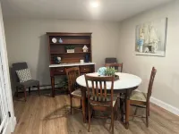 Just Renovated-Spacious 2 Bedroom-Downtown Plymouth-Cozy Get Away