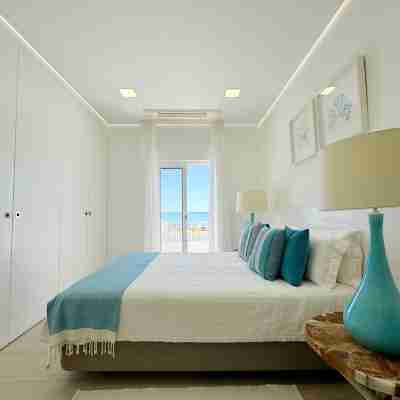 Beachfront Apartment in Quarteira | SAL Rooms
