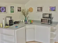 Guest house, Proctor Studios, at Stepping Stone Retreat Hotels in Bigfork