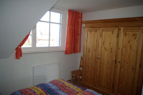Darss-Wieck, living room-kitchen-bedroom-balcony, sauna, 2- 3 persons, bicycle shed