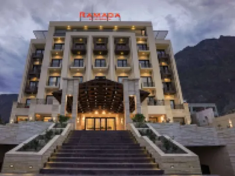 Ramada Resort by Wyndham Gilgit Hotéis em Gilgit