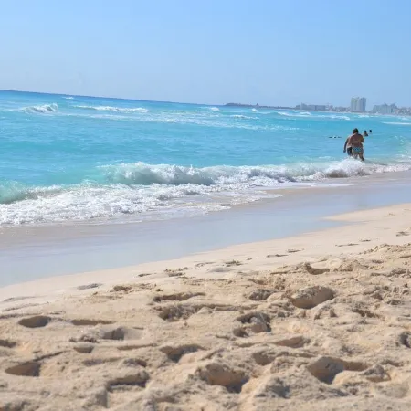 Luxury Residence in the middle of the Hotel Zone - Beach access