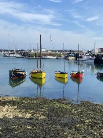 Single-storey seaside house in Loctudy near the beaches ( 3 stars) Отели в г. Локтюди