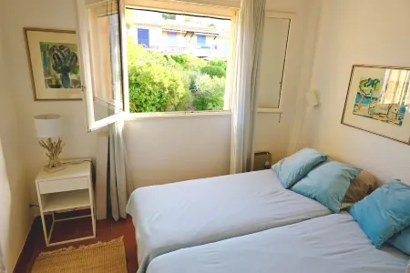 Apartment with sea view on the Côte d'Azur Отели рядом с достопримечательностью «Pampelonne Beach»