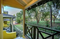 Woodlands Luxury Villas