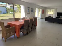 Villa with pool in the heart of the pine forest Hotels in Saint-Gely-du-Fesc