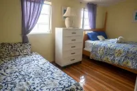 Elegant Villa on the Marina 住宿飯店