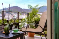 Luxury Condo in Old Town, 2 Blocks from the Beach