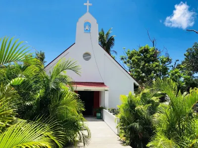 Grande Bay Surfside 1 Br Beachfront, Wifi, Great Views! فنادق في 