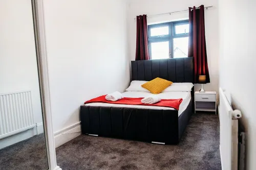 Shoebury Lodge near Sea front in Southend