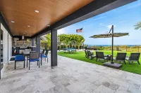 Oceanfront 6bed with game room, hot tub and fire pit