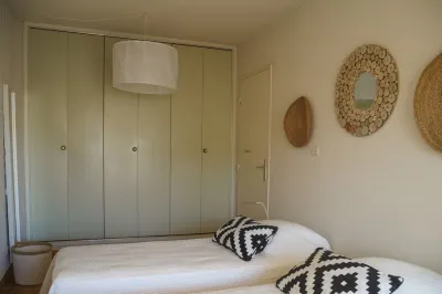 Apartment Le lavandou full city center close to the sea Hotels near Lavandou Plongee