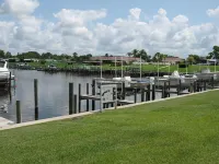 Relaxing And Spacious Water view Home With A Pool And View