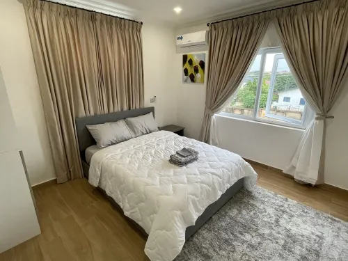 Serene Gated 7-Guest Townhome with gym Hotel a Adenta Municipality