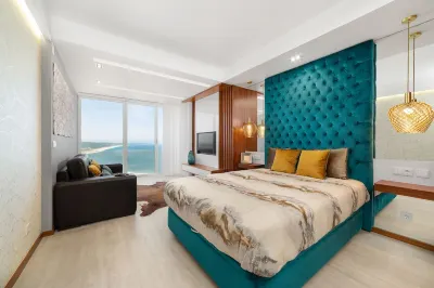 Stunning View Apartment - Adults Only