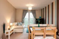 Westside Apartments :Cosy 2 Bed 2 Bath Flat
