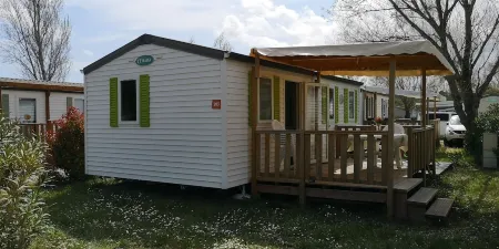 Cottage sigean near miami Mediterranean and African Reserve Отели в г. Сижан