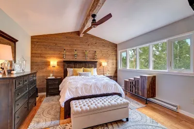 Mountain Modern Condo on EagleVail Golf Course near Vail and Beaver Creek Hotels in 