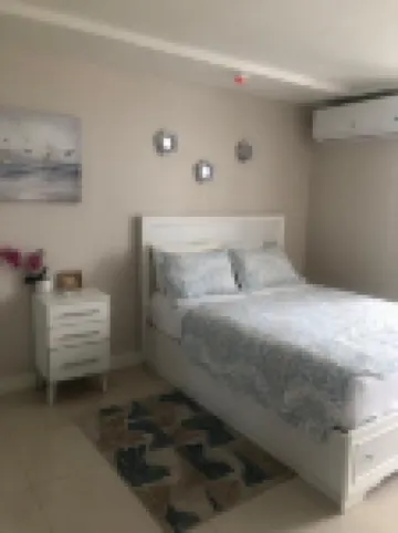 Our beautiful property boast a swimming pool, private beach , basketball court . Hotels in 