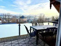 "Seeblick" guest house - Bright penthouse apartment on the outskirts of Salzburg