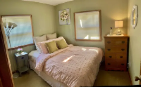 Private cottage at the entrance of Island Beach State Park