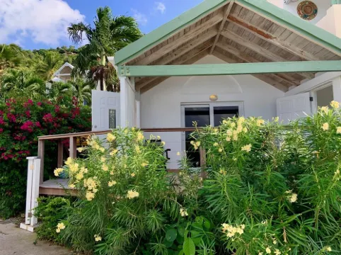 1 bedroom private villa located at beautiful Long Bay beach, Tortola full A/C. Hotels in Tortola