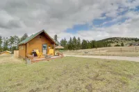 Lake Access, Fire Pit: Glacier Country Getaway! - Apartments