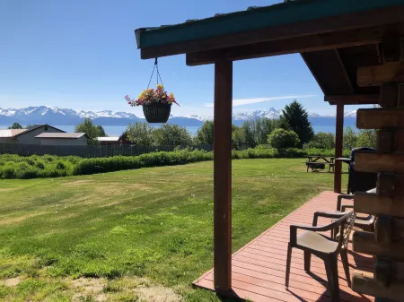 Glacier View Cabins Отели в г. Фриц Крик