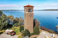 Historic Bemus Point Studio w/ Porch: Walk to Lake