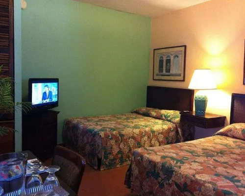 Hotel Iberia - San Juan Hotels in Condado
