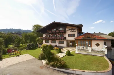 Hotel Pension Landhaus Steiner