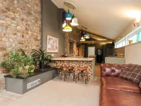 The Hawthorns Hotels in Clitheroe